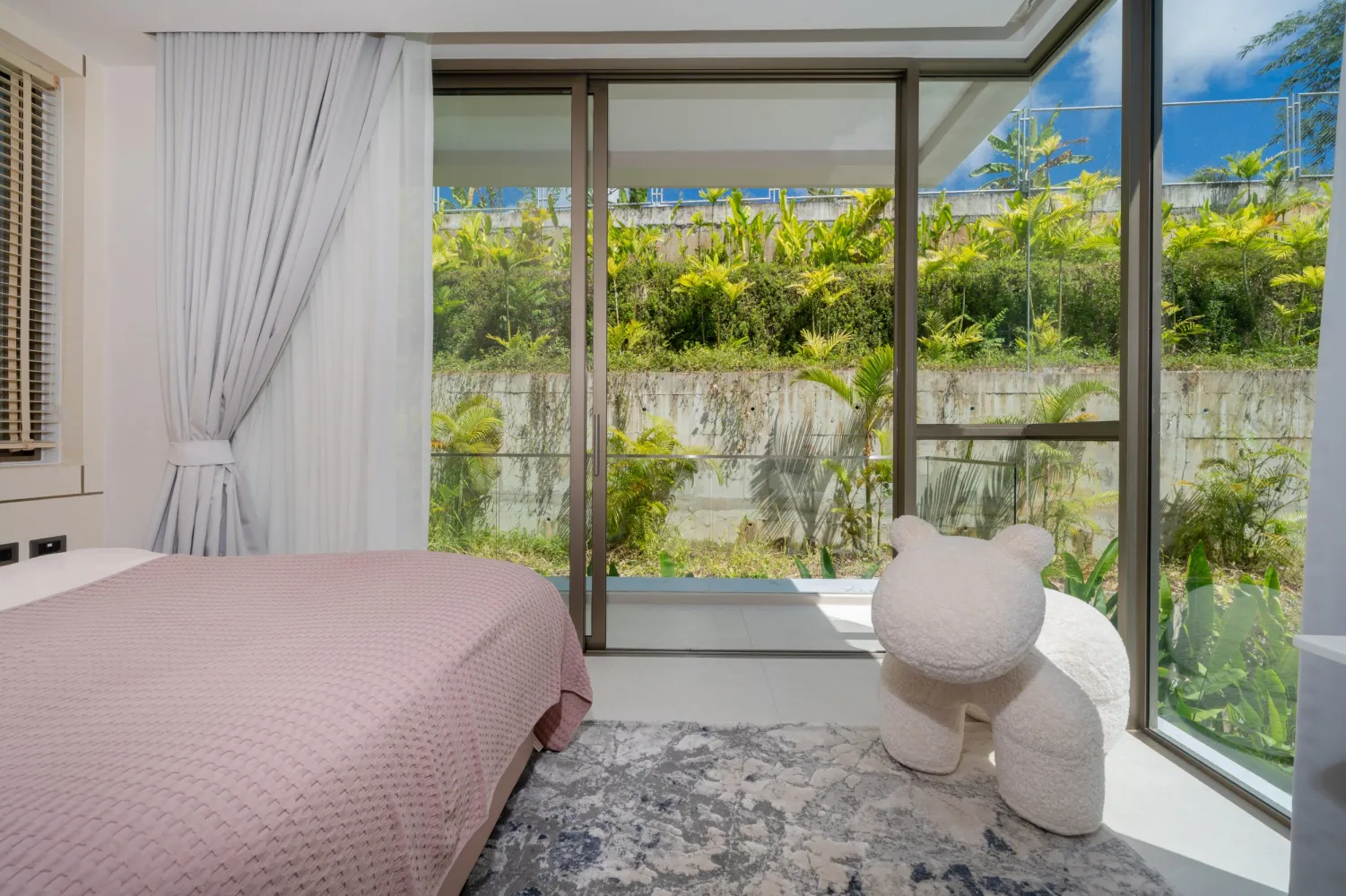 Property image - full photo 19