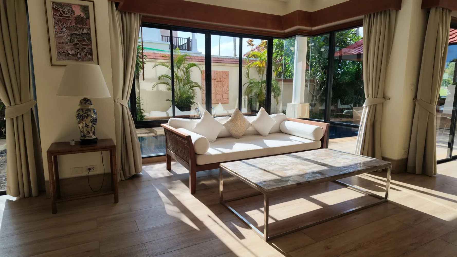 Property image - full photo 5