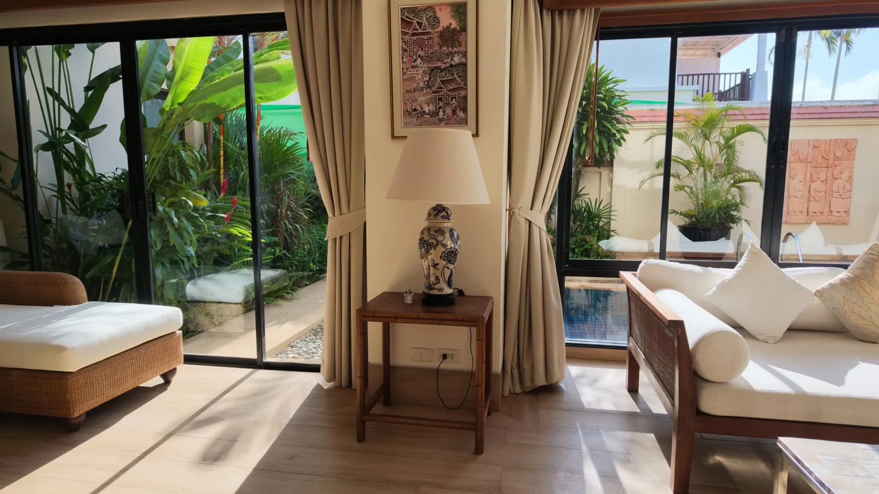 Property image - full photo 9
