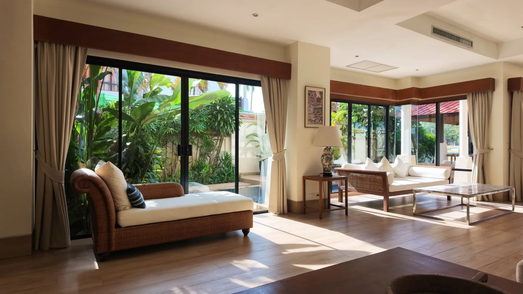 Property image - full photo 8