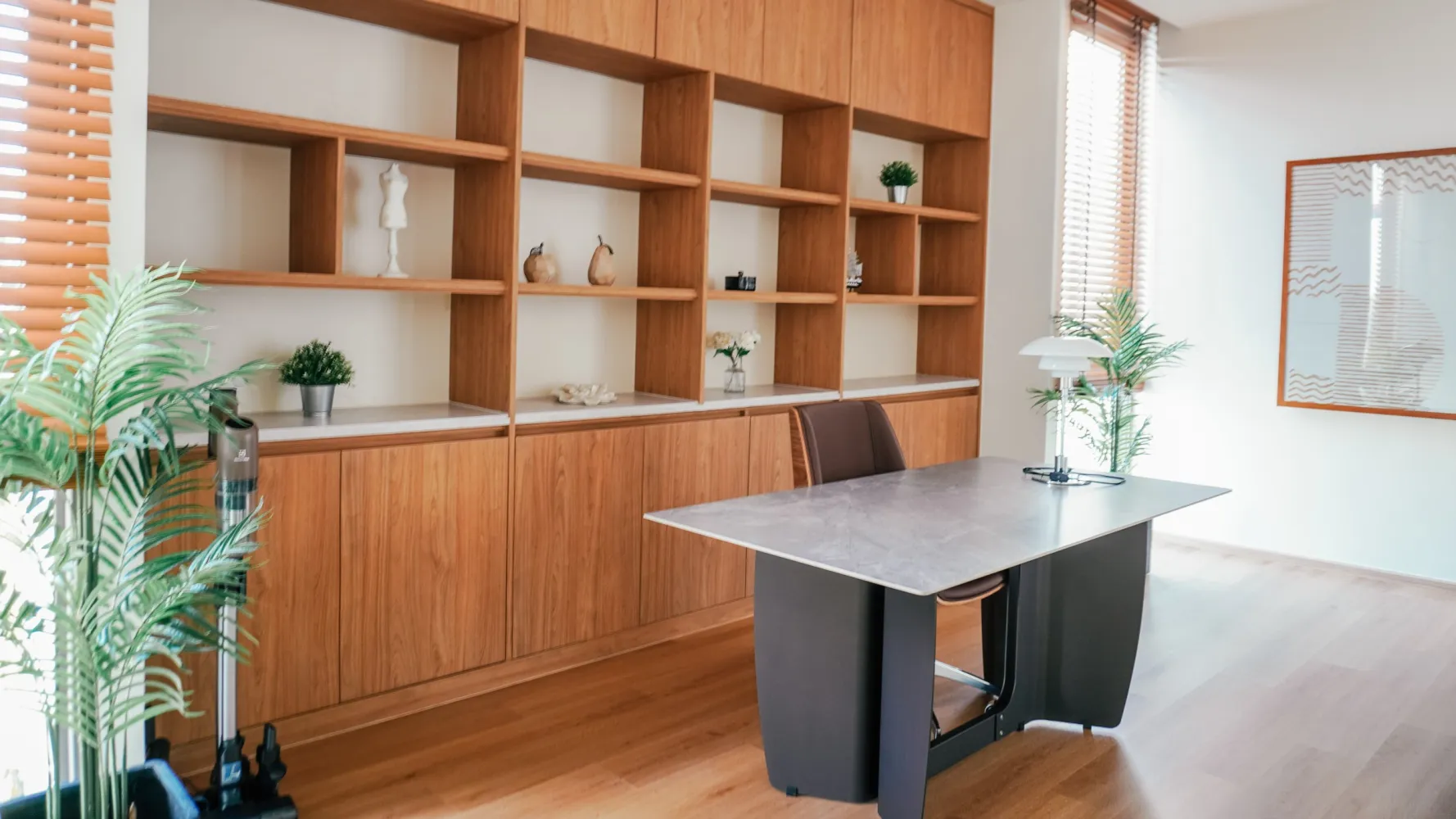 Property image - full photo 11