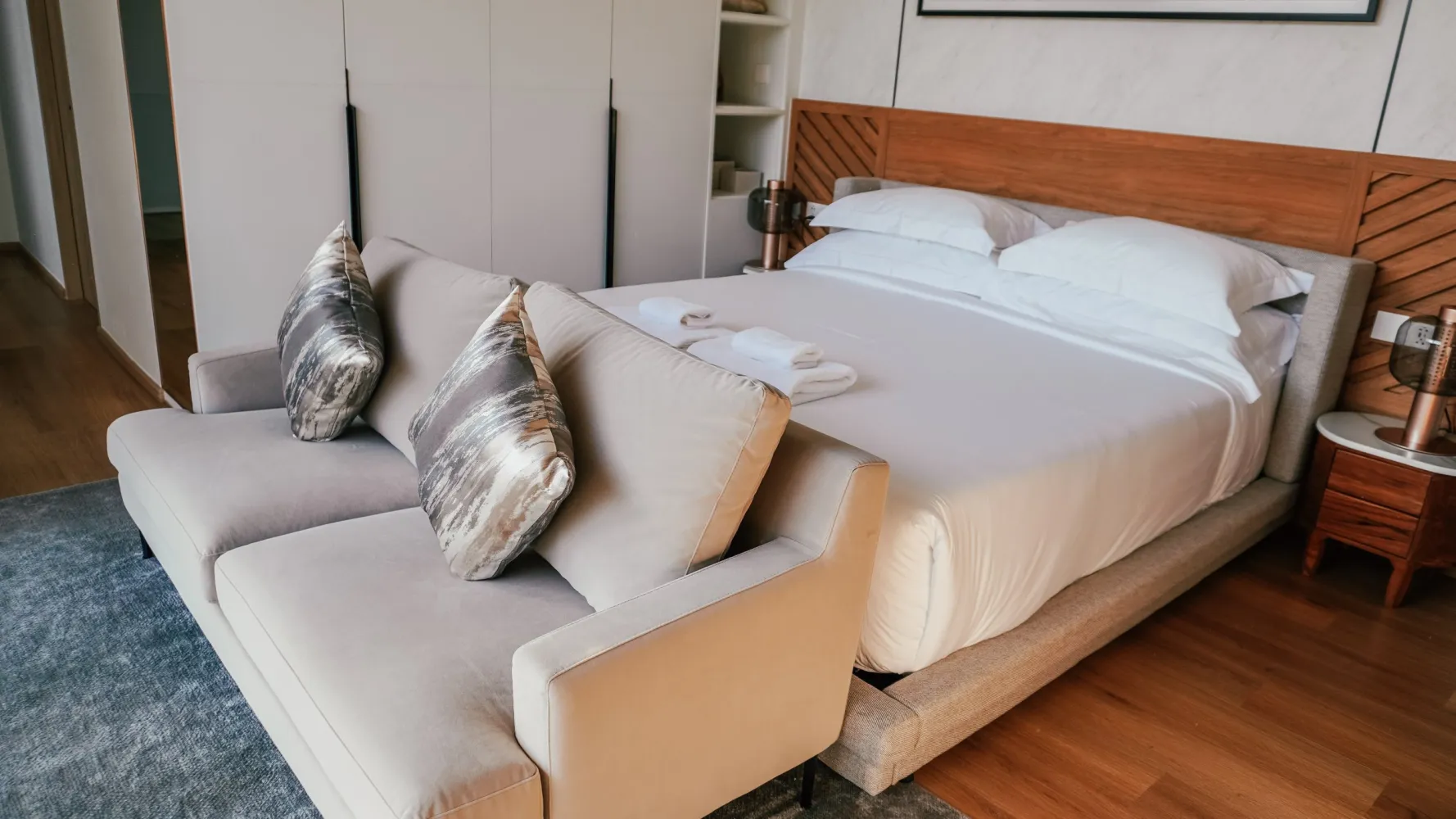 Property image - full photo 16