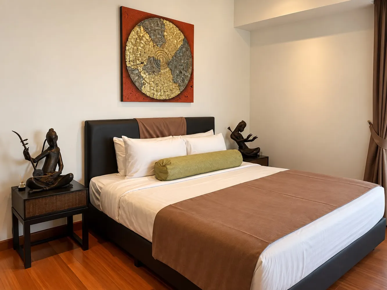 Property image - full photo 11