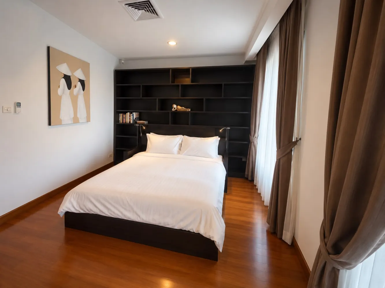 Property image - full photo 6