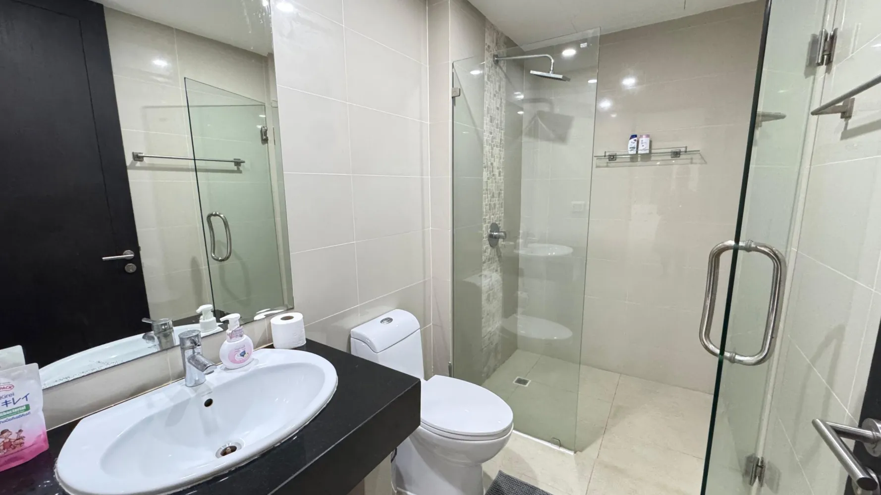 Property image - full photo 10