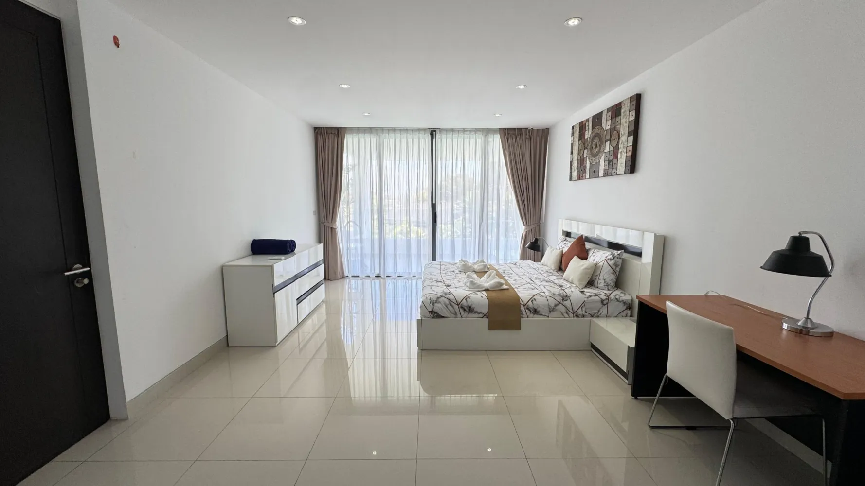 Property image - full photo 20