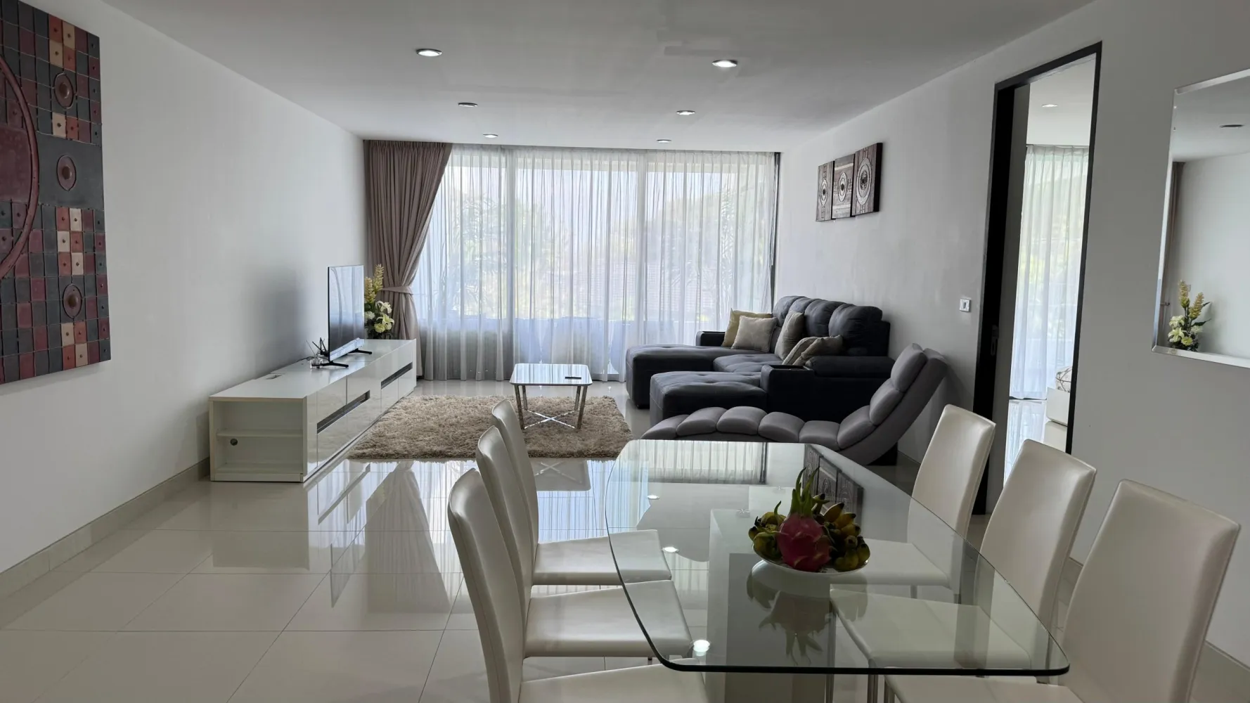 Property image - full photo 6
