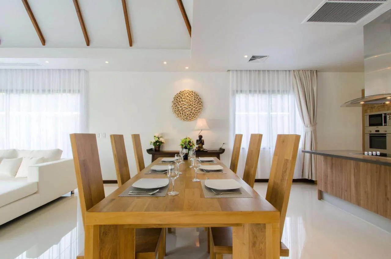 Property image - full photo 12