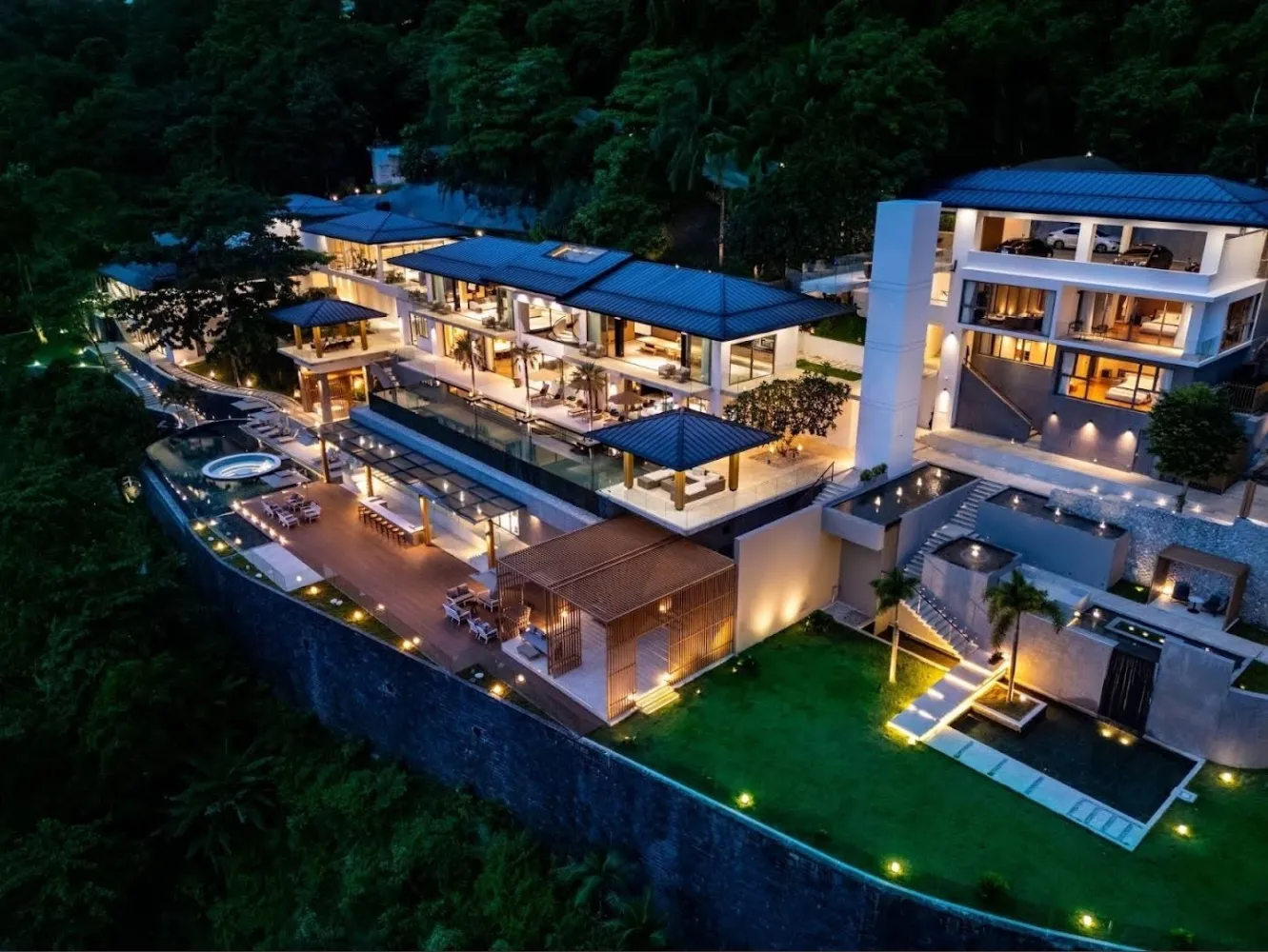 Property image - full photo 2