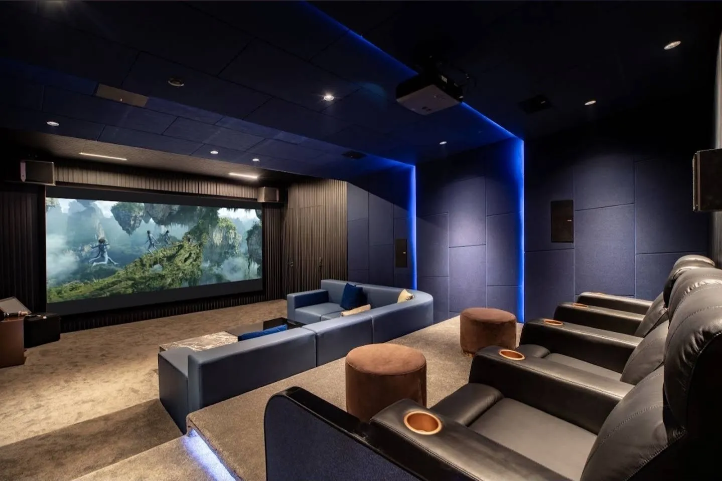 Property image - full photo 9