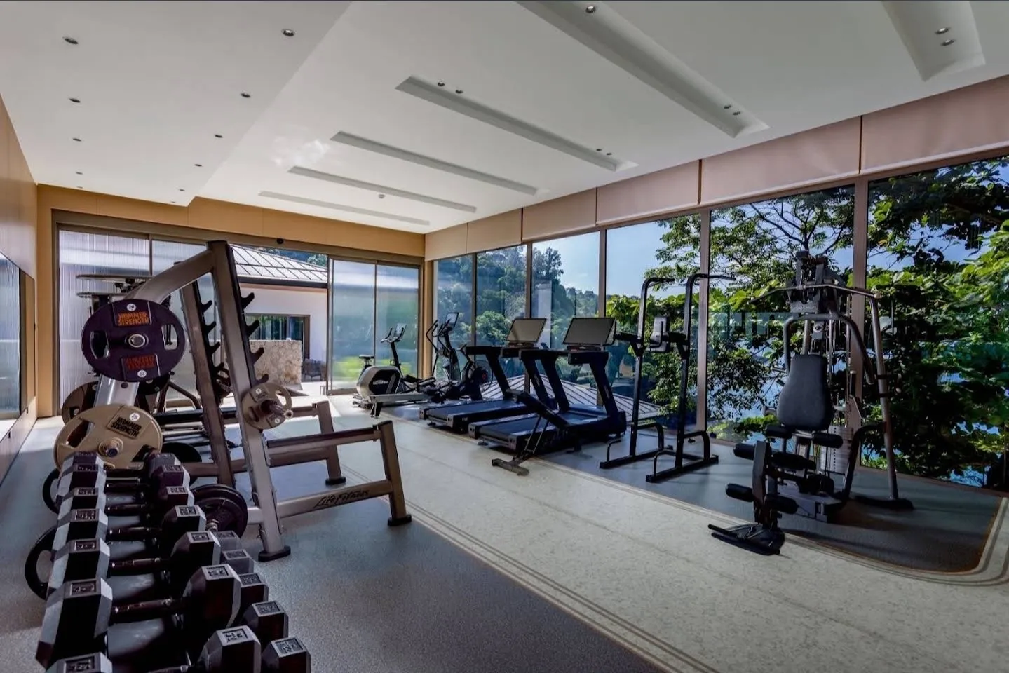 Property image - full photo 13