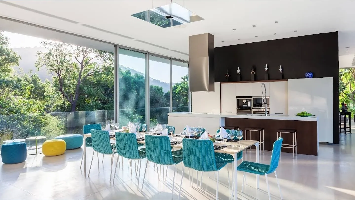 Property image - full photo 17