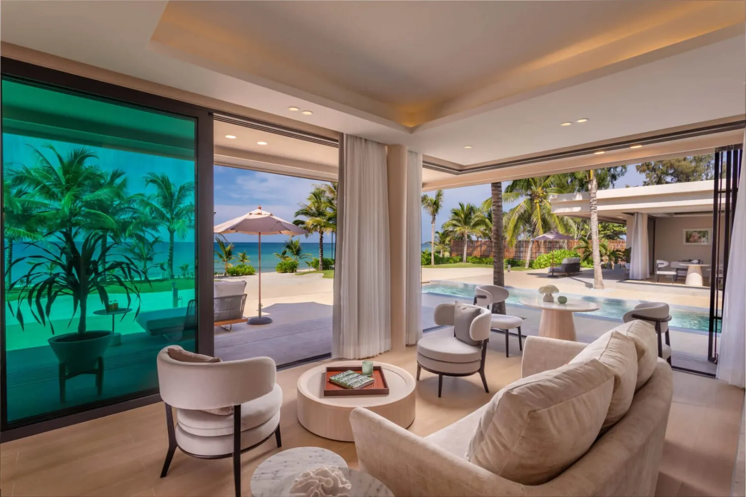 Villa Boonta — Luxury 6-Bedroom Beachfront Estate - full photo 25
