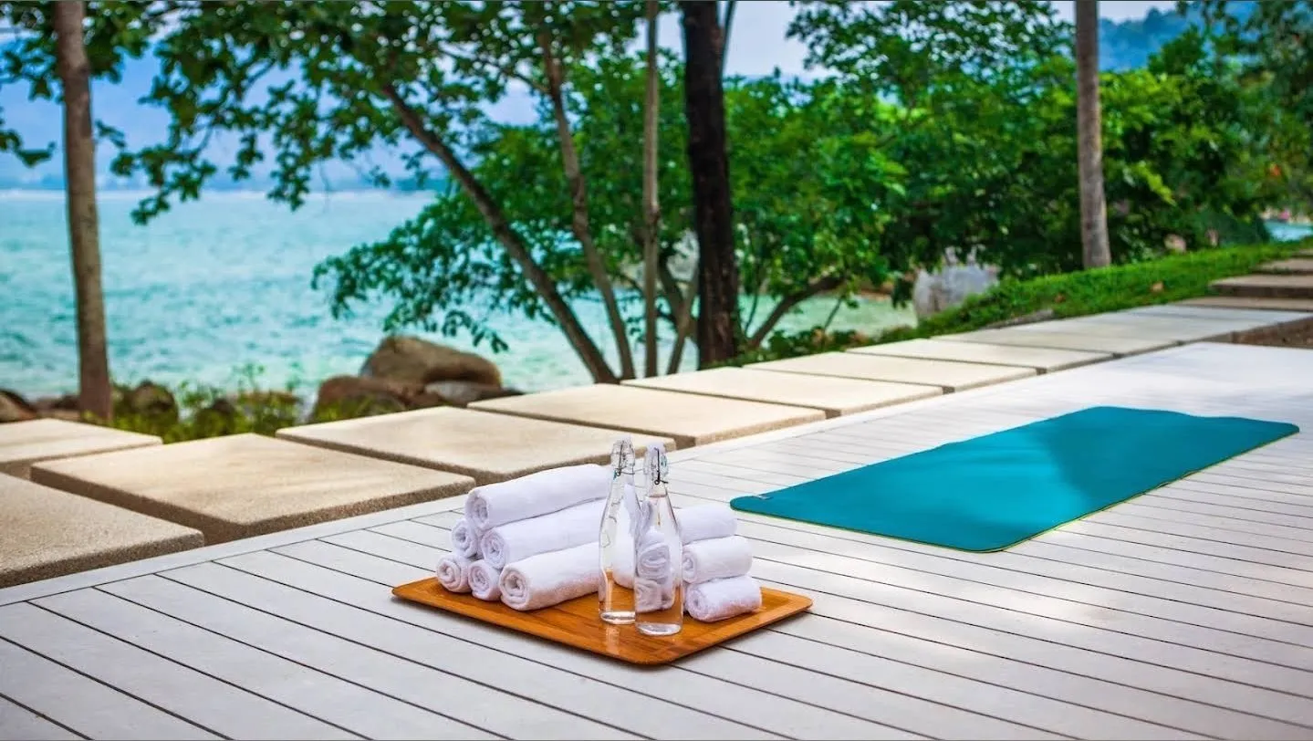 ​Villa Analaya — Luxury 6-Bedroom Beachfront Estate - full photo 52