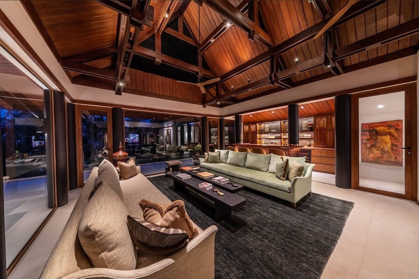 ​Villa Analaya — Luxury 6-Bedroom Beachfront Estate - full photo 17