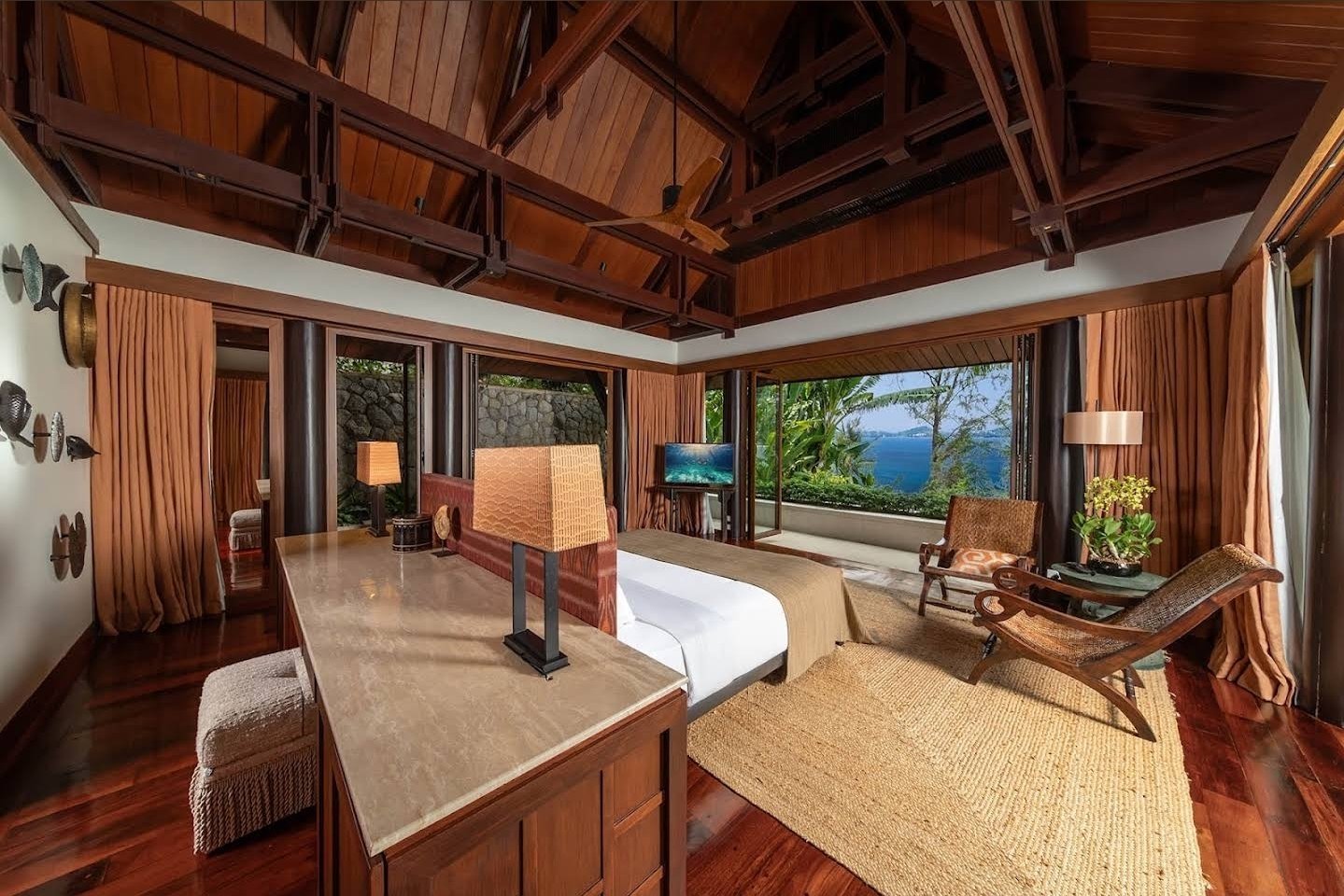 ​Villa Analaya — Luxury 6-Bedroom Beachfront Estate - full photo 30