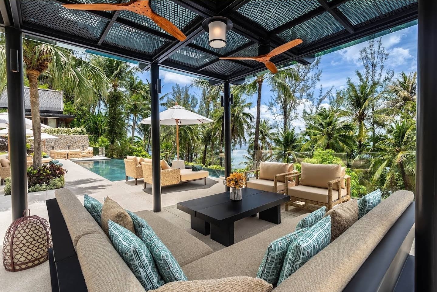 ​Villa Analaya — Luxury 6-Bedroom Beachfront Estate - full photo 53