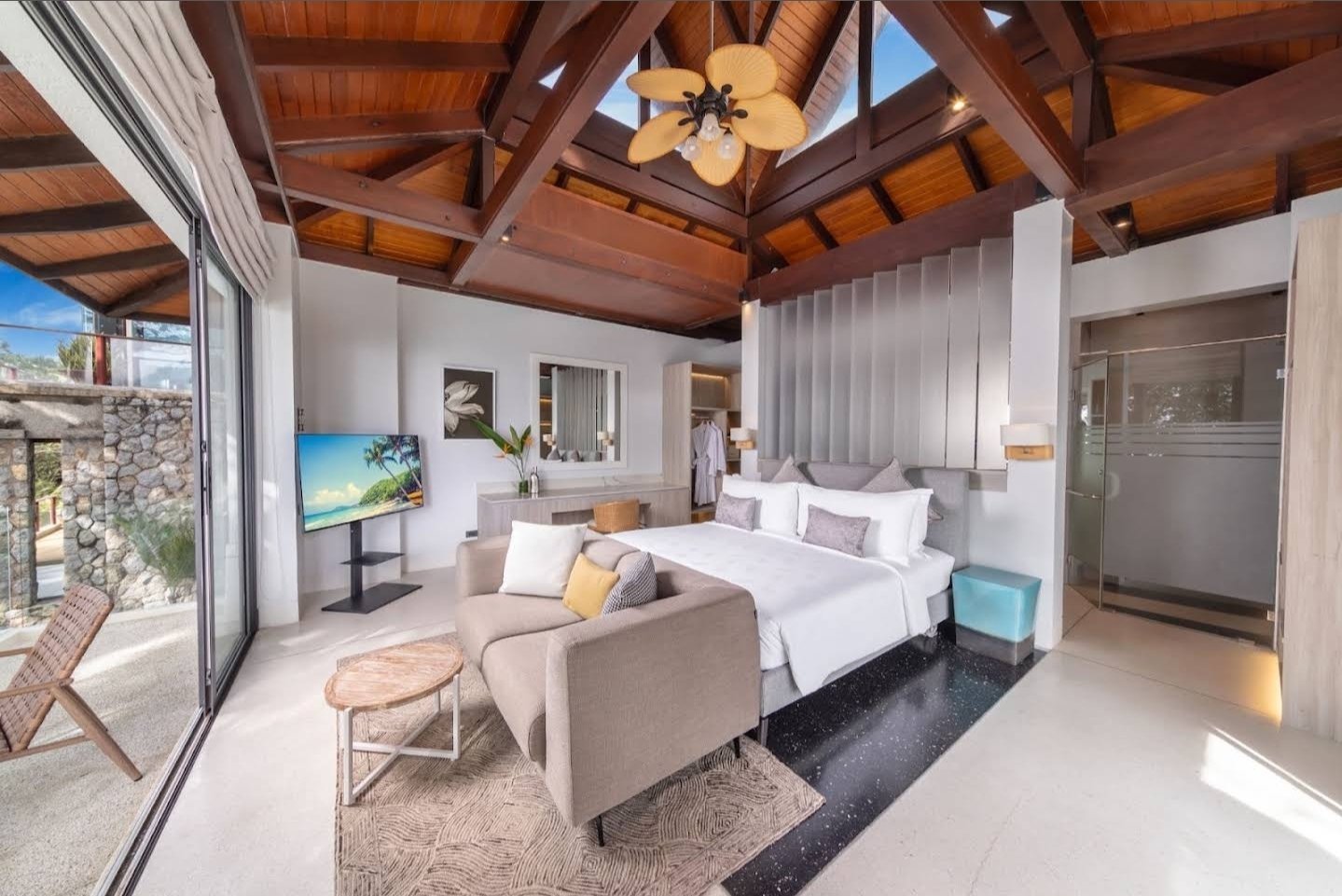 Villa La Prana — Luxury 7-Bedroom Oceanfront Estate - full photo 25