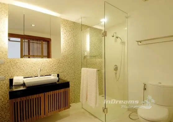 Property image - full photo 16