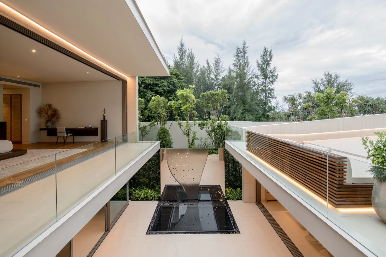 Property image - full photo 13