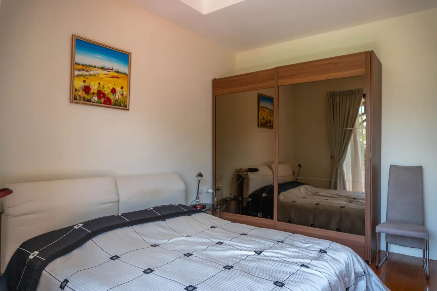 Property image - full photo 113