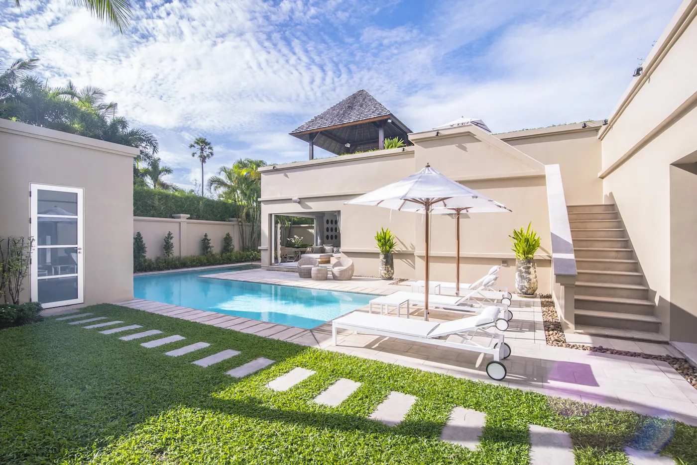 Property image - full photo 1
