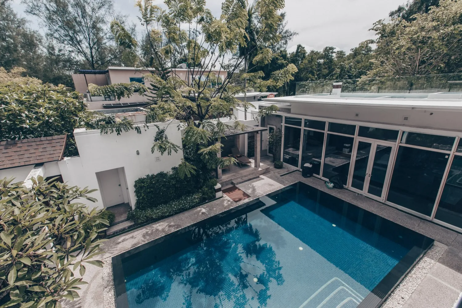 Property image - full photo 1