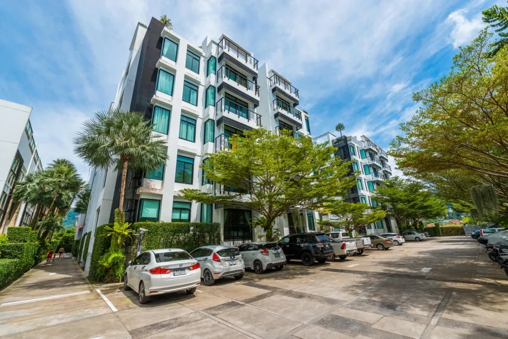 Property image - full photo 2