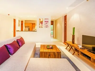 Property image - full photo 2