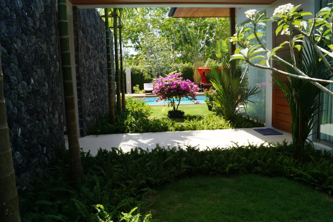 Property image - full photo 15