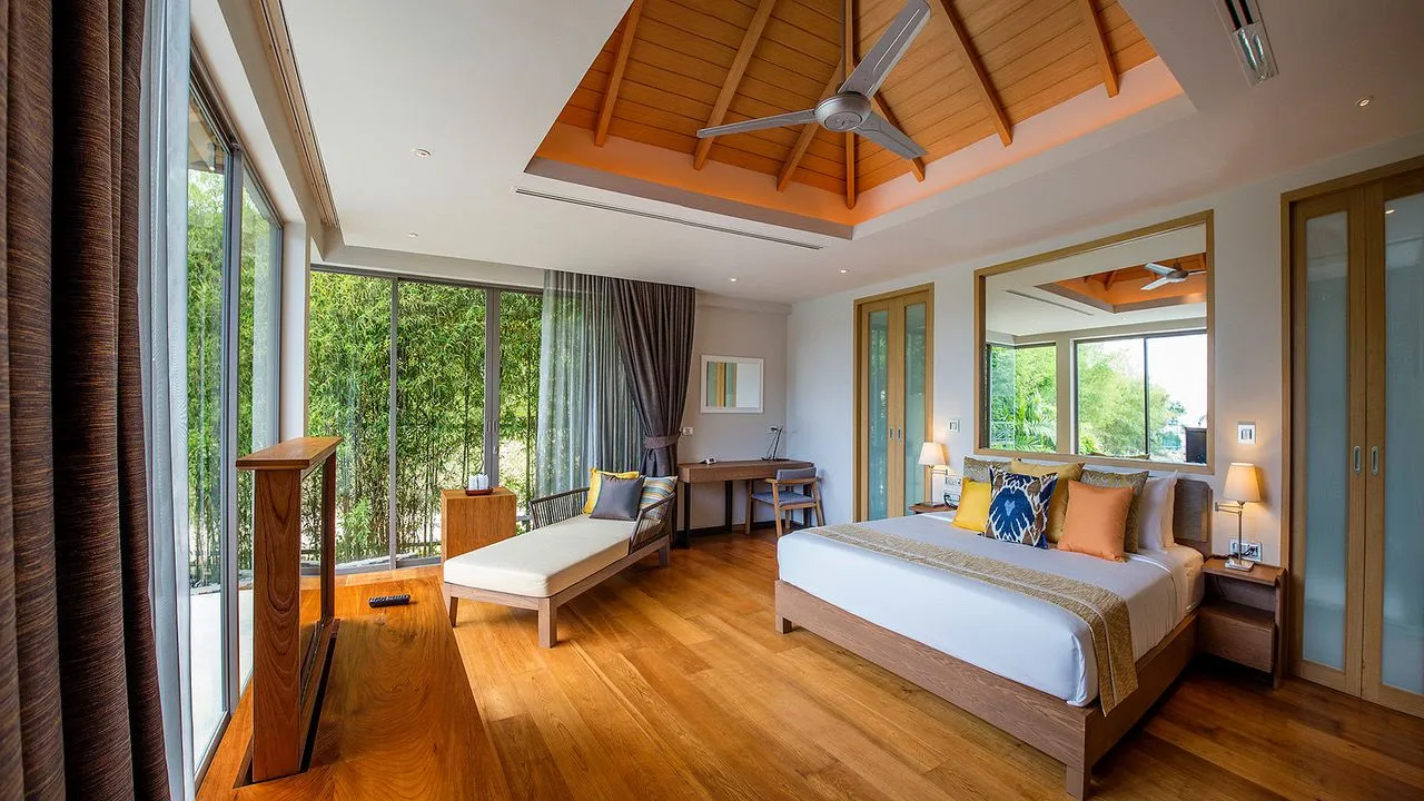 Property image - full photo 19