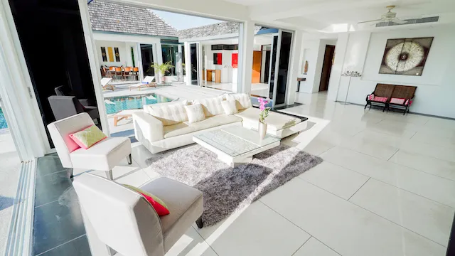 Property image - full photo 4