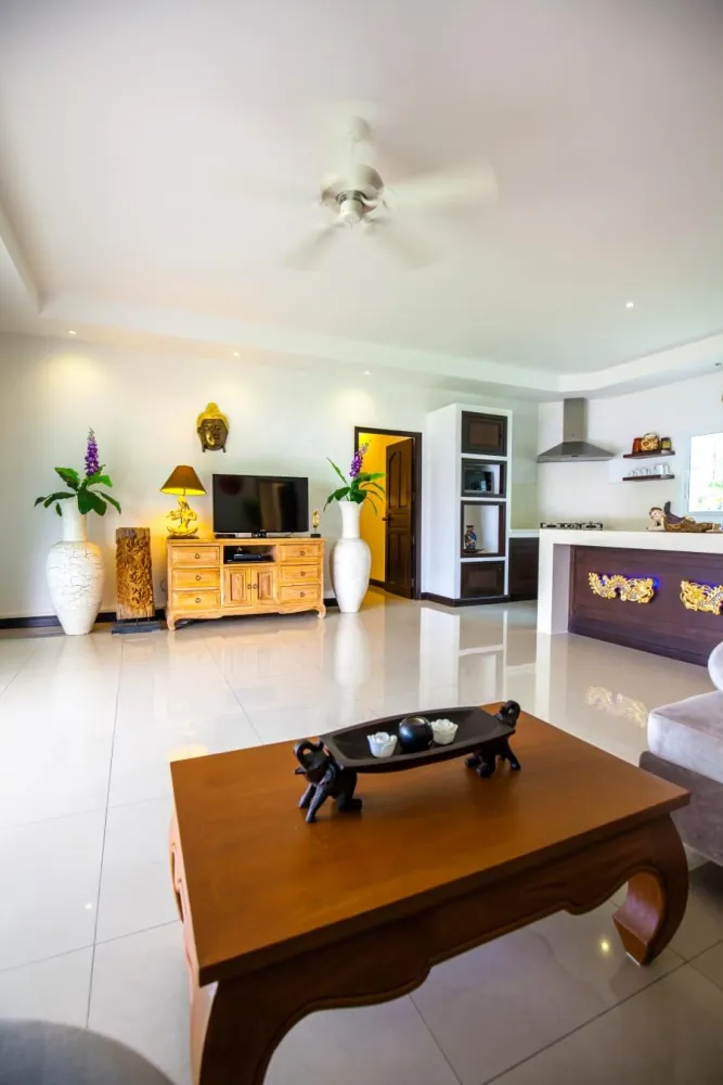 Property image - full photo 20