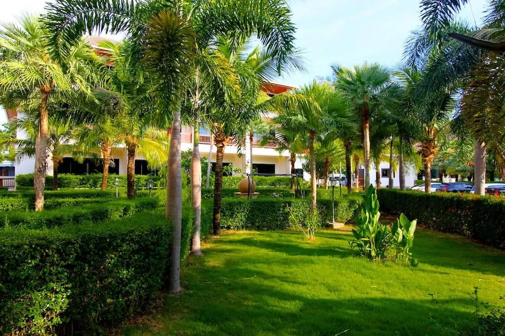 Property image - full photo 13