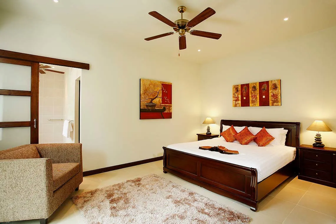 Property image - full photo 22