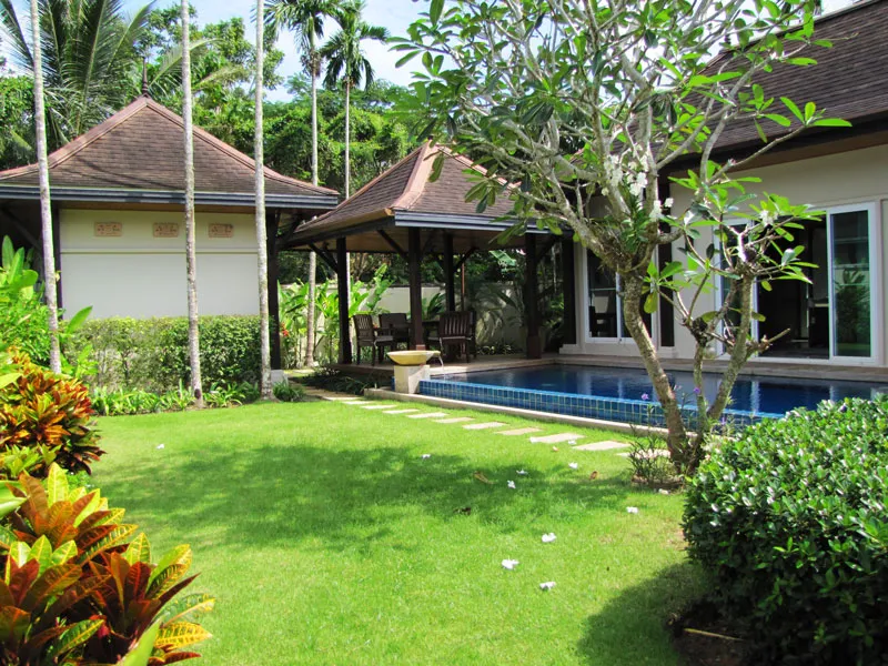 Property image - full photo 12