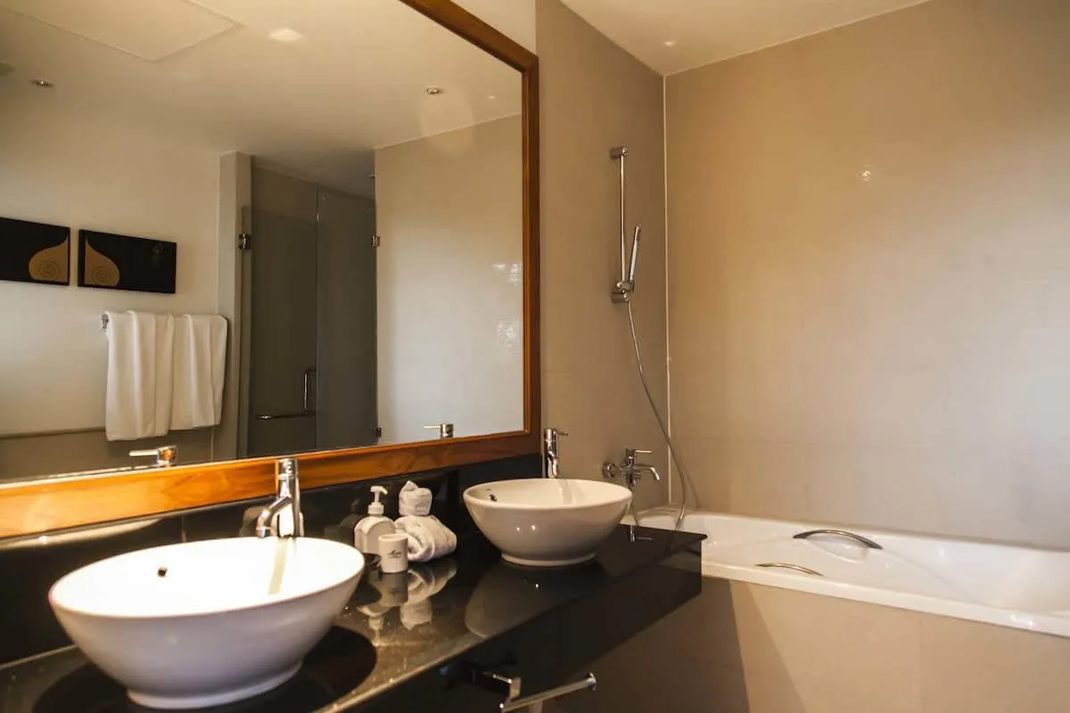 Property image - full photo 15
