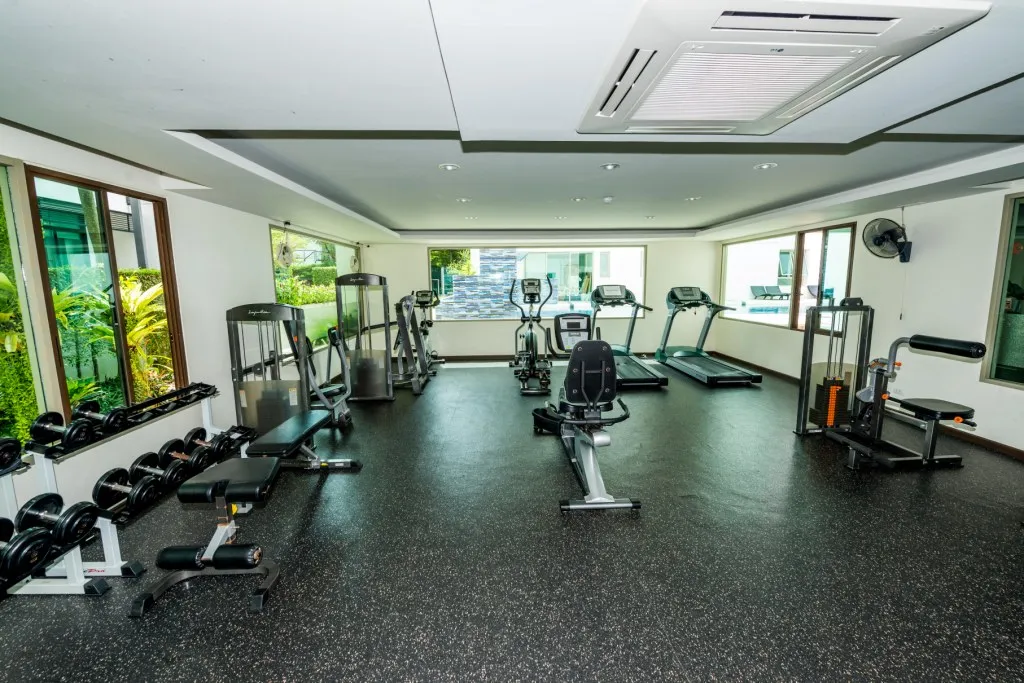 Property image - full photo 32