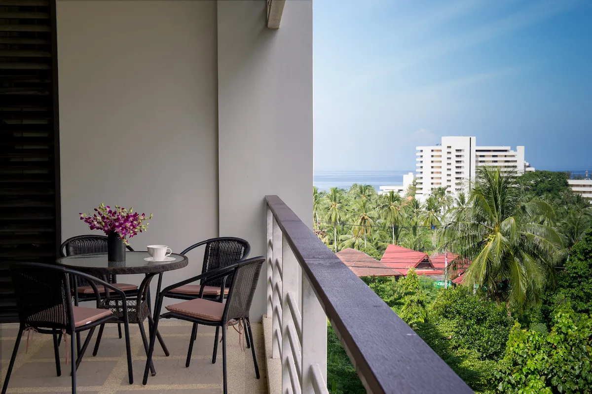 Property image - full photo 12