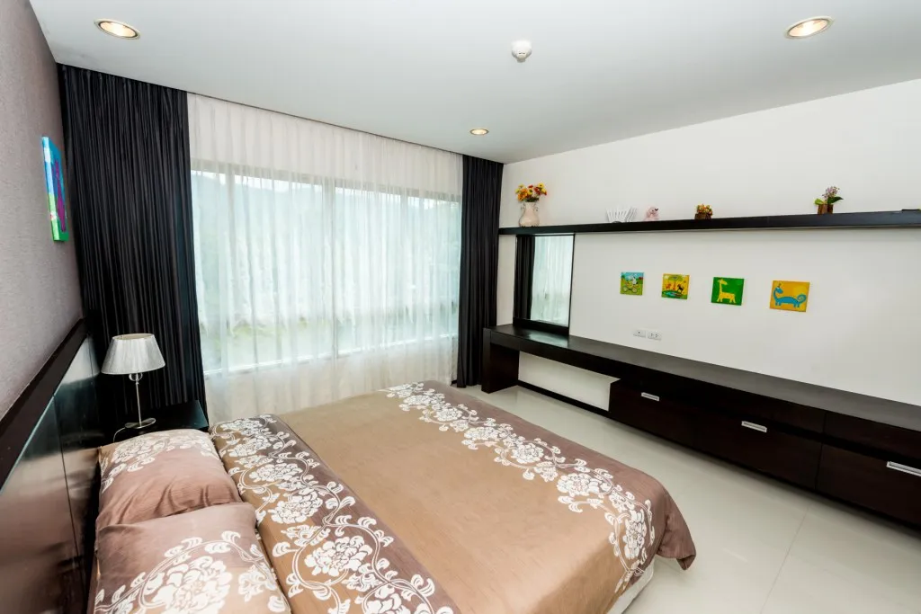 Property image - full photo 19