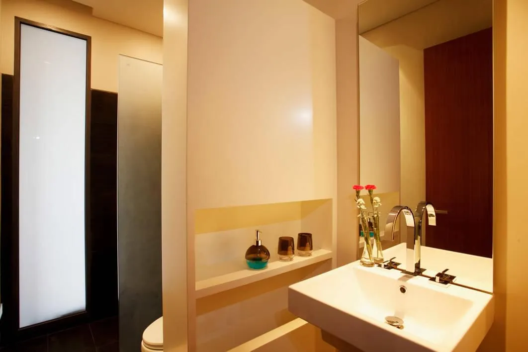 Property image - full photo 13