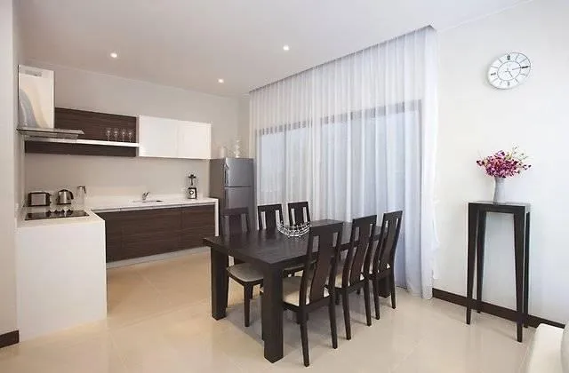 Property image - full photo 13