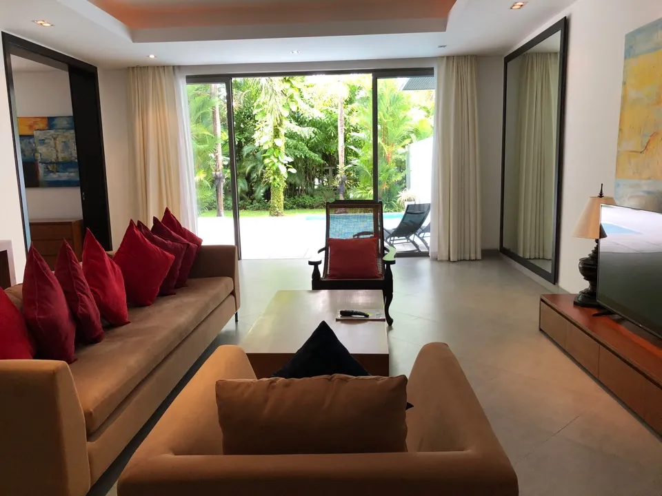 Property image - full photo 4