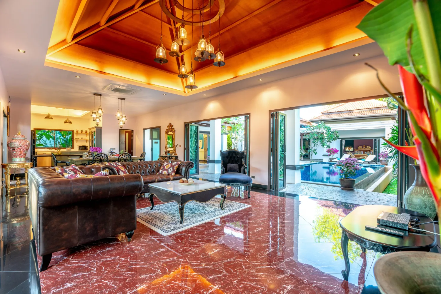 Property image - full photo 13