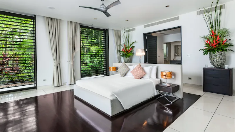 Property image - full photo 19
