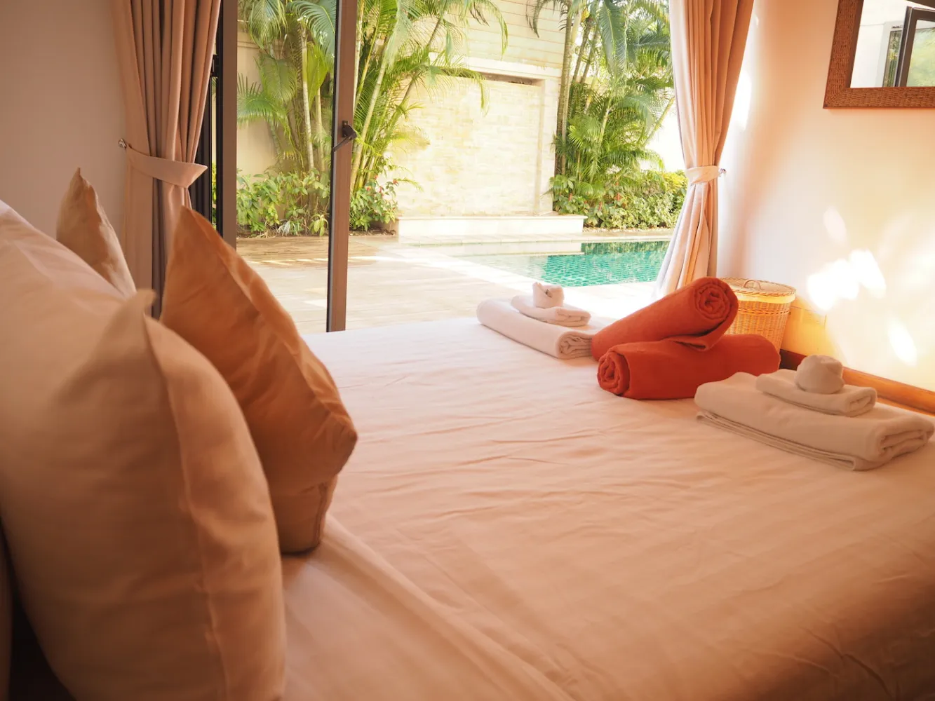 Property image - full photo 14