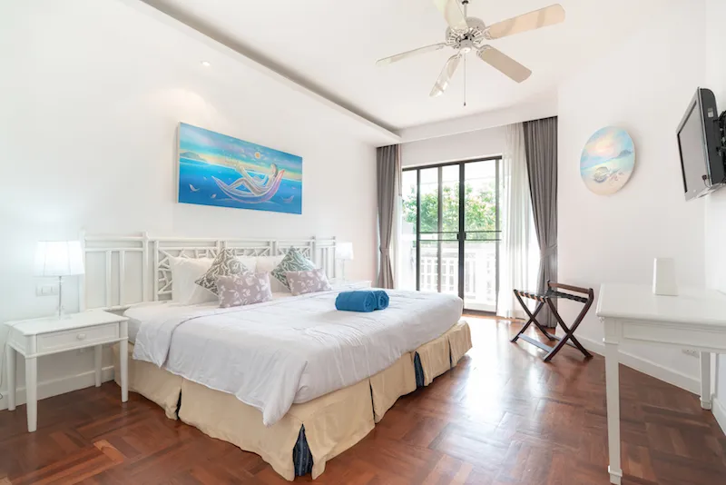 Property image - full photo 35