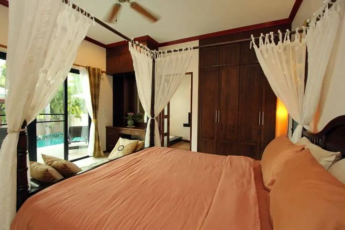Property image - full photo 10