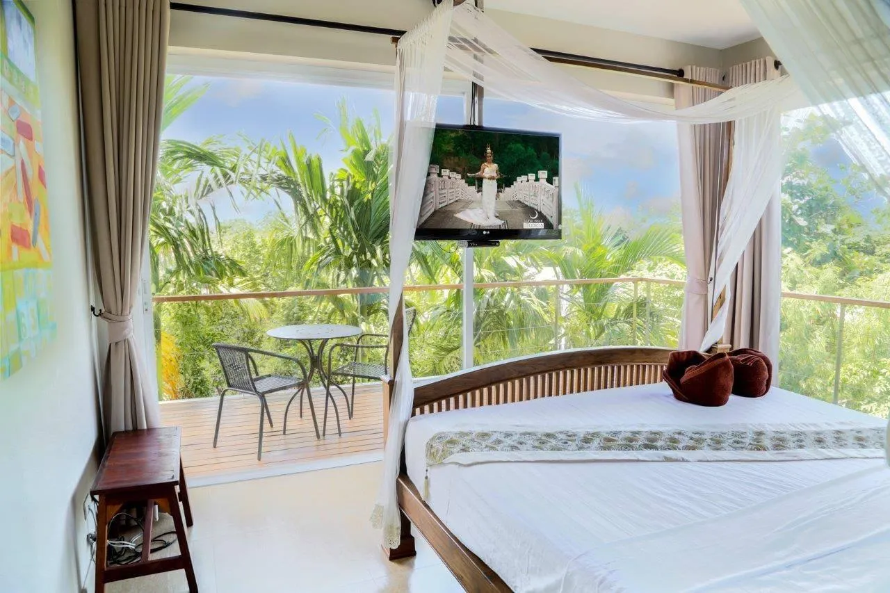 Property image - full photo 14