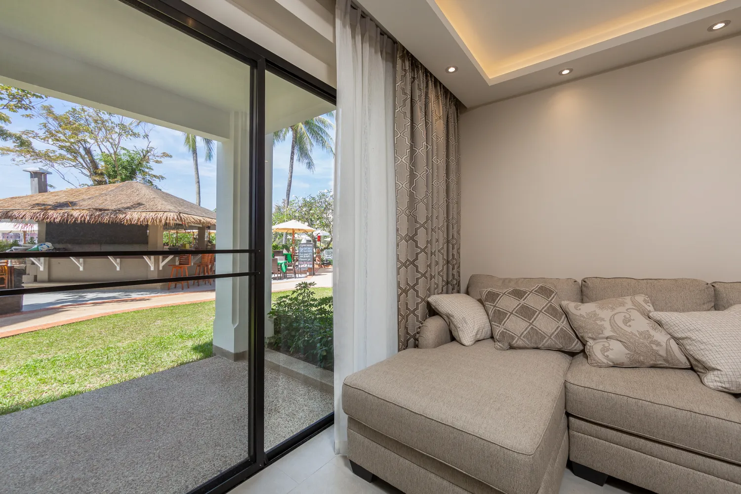 Property image - full photo 30